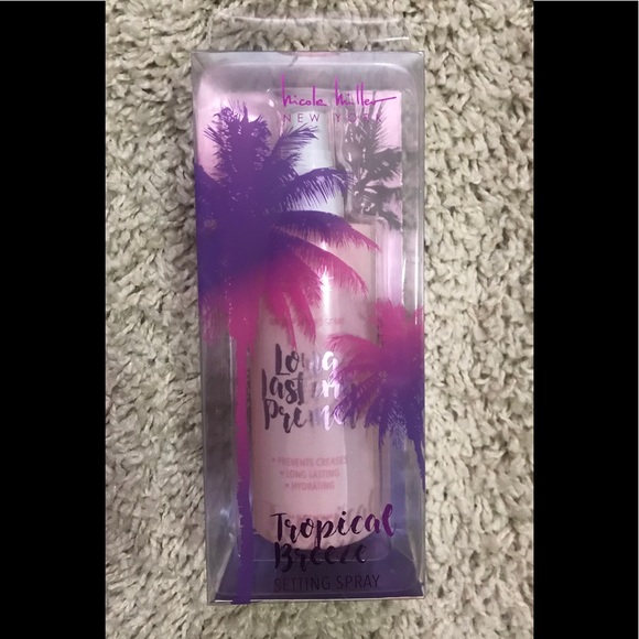 Nicole Miller Makeup Setting Spray Nwt
